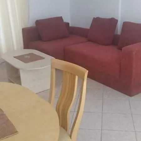 Apartment Oooooo *